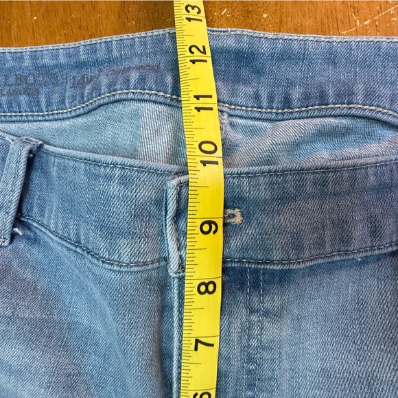 Talbots Women's Girlfriend Jean 14W - Picture 7 of 7